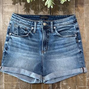 Silver Jeans Co. Beau High Rise Cuffed Boyfriend Shorts W27 L3.5